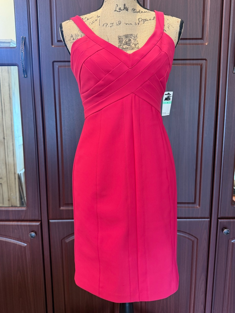 Women’s Sleeveless Pink Sheath Dress
